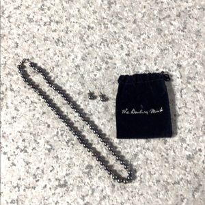 The Danbury Mint, Midnight Spell Black Pearl Necklace with Matching Earrings